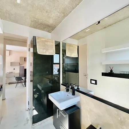 Porto Attico Wally -flexrent Immobiliare Abissinia Riccione