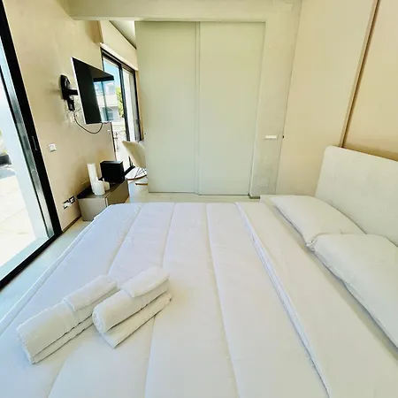 Porto Attico Wally -flexrent Immobiliare Abissinia Apartment *