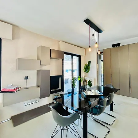 Porto Attico Wally -flexrent Immobiliare Abissinia Riccione