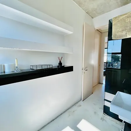 Porto Attico Wally -flexrent Immobiliare Abissinia