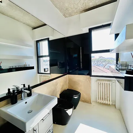 Porto Attico Wally -flexrent Immobiliare Abissinia Apartmán